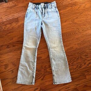 Maurice’s Everflex™ No Gap High Rise Slim Boot Jean, size 6 short.